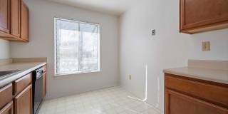 Foxridge Apartment Homes Gallery 236