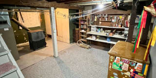 Available Nov 1st / Furnished / 1-Car Garage / 1 Dog on Approval Gallery 18