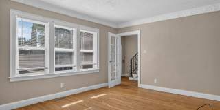 $1675 - Fitzgerlad Brick 3 Bedroom 2 Bath Gallery 5