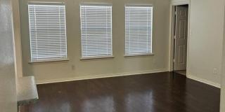 515 Creekside Drive Gallery 24