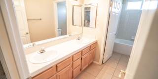 4 Bedroom Home for Rent in Camarillo! Gallery 14