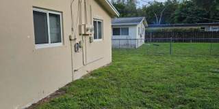 4951 SW 28th Terrace Gallery 11