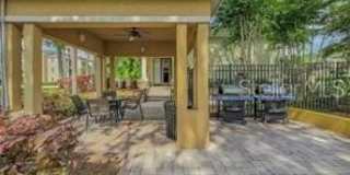 10205 COURTNEY PALMS Boulevard Gallery 28