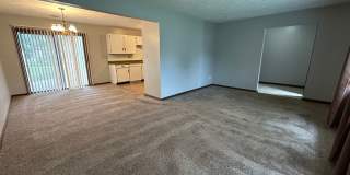 Spacious home in East Manhattan! Gallery 5