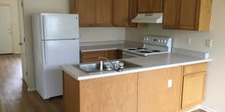 3 BEDROOM, 2 BATHROOM, VILLAGE CREEK TOWNHOME WITH 1 CAR ATTACHED GARAGE Gallery 5