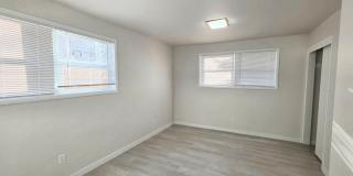 North Seattle/ Shoreline 2 Bedroom + Bonus Room 1BA House Gallery 9