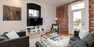 225 N 4th Street Gallery 1