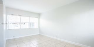 8315 Byron Ave Gallery 2