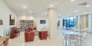 2400 Presidential Way unit: 502 Gallery 28