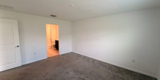 Single Family House Minutes to Davenport Posner Park Shopping Mall Gallery 8