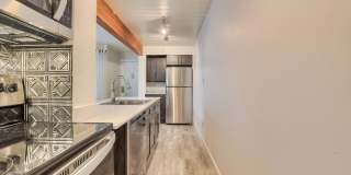2 Bedroom condo in Denver Gallery 4