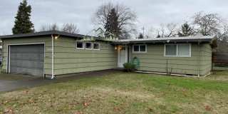 Quiet Friendly Street Neighborhood 3bd/1ba House Gallery 1