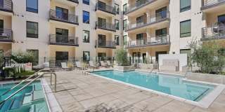 Sentral Old Town Gallery 4