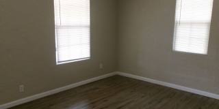 Beautiful Home Located in Old Town North Gallery 23