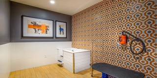 Inwood at Renaissance Square Gallery 18