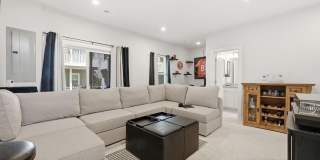 18359 MOSS GARDEN Road Gallery 3
