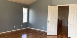 Beautiful 2-Story home near Ft Collins Country Club with easy access to I-25. Gallery 31
