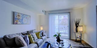 Jefferson Place East Jefferson Place East Gallery 7