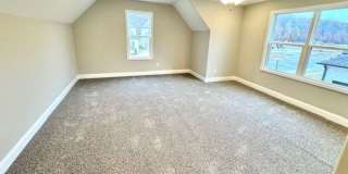 572 Rosalie Woods Drive Gallery 14