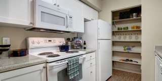 On the Green at Harbour Pointe Gallery 13