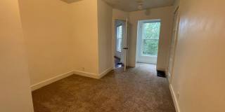 1901 E Superior St Gallery 10