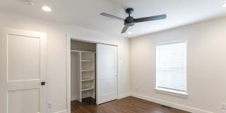 Highland Park Gallery 12