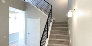 Townhome w/ All the Bells and Whistles! Gallery 3