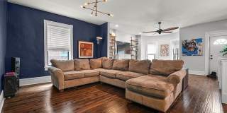 4631 Washington Avenue Gallery 2