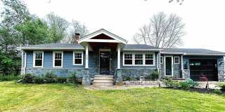 268 Green Street Gallery 1