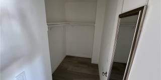 8435 Columbus Avenue Gallery 17