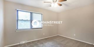 1604 North Glen Ellyn Street Gallery 10