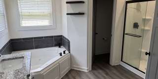 4005 Springwood Circle Gallery 10