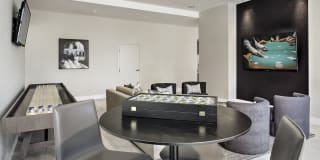 The Abbey Gallery 21