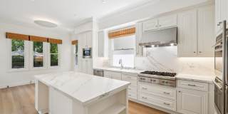 Luxurious Home in Downtown Palo Alto Available Now Gallery 9