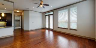L2 Uptown Gallery 20