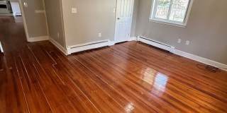 Nicely renovated 3 bed 2 bath near Tenean Beach! Gallery 7
