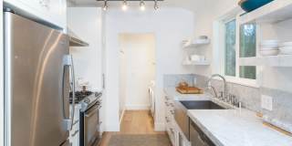 704 Vernon Avenue Gallery 5