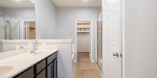 Charming 3 Bedroom, 2.5 Bath Townhouse in Cedar Park Town Center! Gallery 12