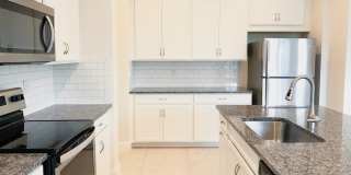 Stunning 3-Bedroom + Den Townhome for Rent in Lutz! Gallery 4