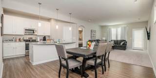 Fully Furnished Luxury Corporate Rental - Brand New Construciton Gallery 6