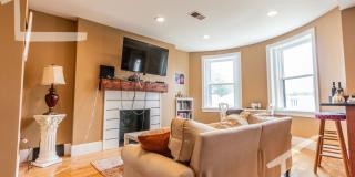 HOT BROOKLINE LISTING!!!!! Gallery 1