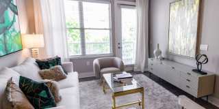 The Francis Gallery 32