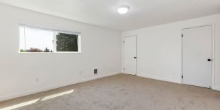 Sunset Flats Gallery 12