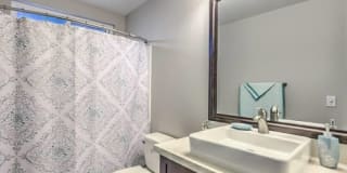 Del Amo Place Apartment Homes Gallery 13