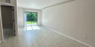 3310 SW 17th Place Gallery 9