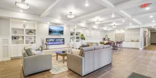 Cedar Green Gallery 16