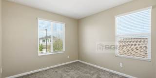 17851 W Daley Ln Gallery 30