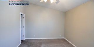 Great 3 bedroom townhome off S. Church! Gallery 14