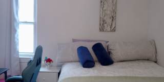 7016 Thatcher Avenue Gallery 1