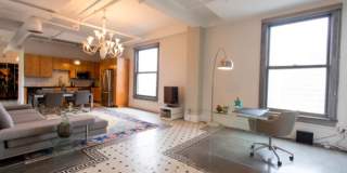108 W 2nd St Gallery 9